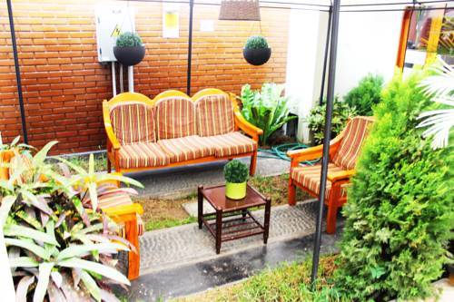 Hotel Monterrico Hostal Per�