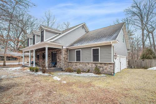 Creekside Retreat
