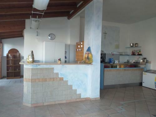 Hostal Room In Bb - Spacious Double Room A Stones Throw From The Sea