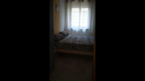 Hostal Room In Bb - Spacious Double Room A Stones Throw From The Sea