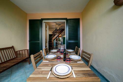 La Tellina Holiday Home