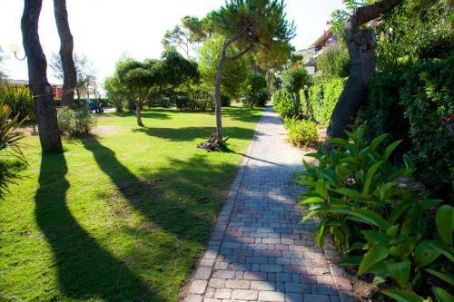 Apartments Pinetina
