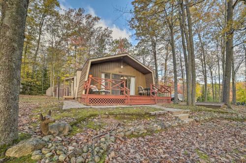 Rustic Roscommon Cabin Less Than 3 Mi To Higgins Lake