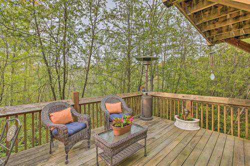 Resort Cabin With Fire Pit Golf, Hike, And Play!