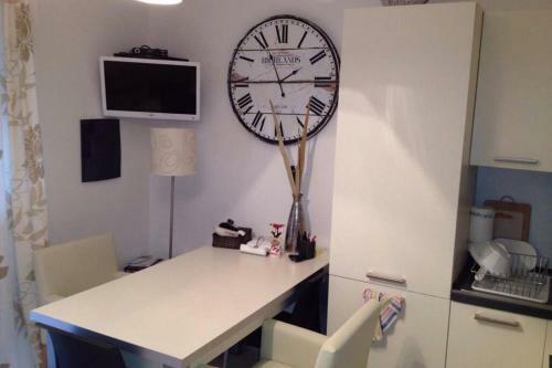 Apartamento Pizzo Beach Club. One Bedroom Apt 13g