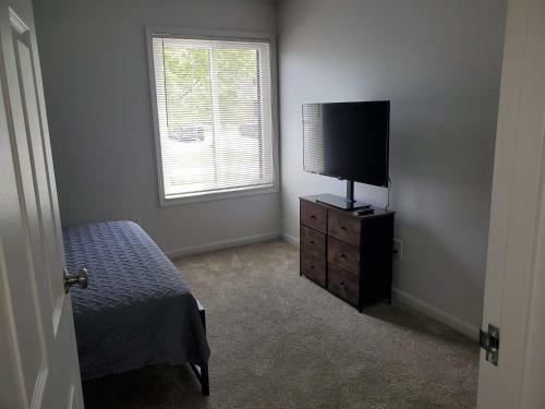 Bed & Breakfast Private Guest Suite Private Bath Comfortable Luxury Corporate Apartment With Pool