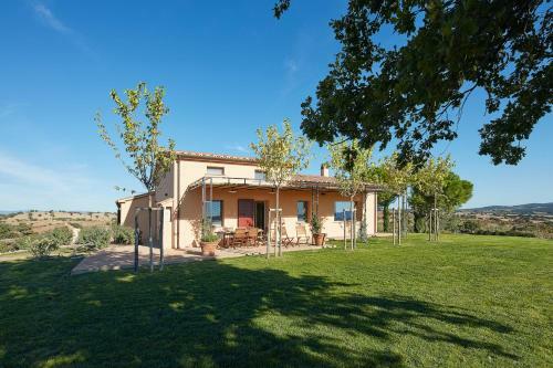 Poggio Tamantino, Villa Con Piscina In Maremma