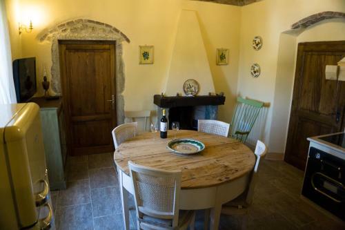 Apartamento Antica Casa Del Glicine