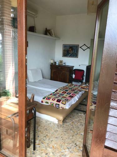 Hilltop Villa Garden With Jacuzzi Great Views