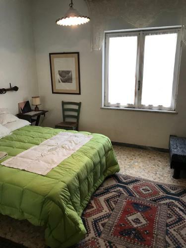 Hilltop Villa Garden With Jacuzzi Great Views