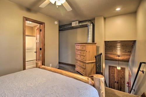 Lakefront Retreat With Fire Pit, Dock And Grill!