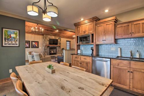 Lakefront Retreat With Fire Pit, Dock And Grill!