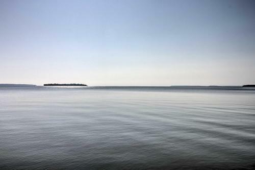 Waterfront Leech Lake Cabin With Dock, Fire Pit