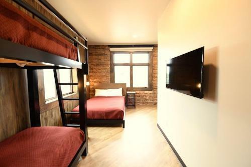 Hotel Crosby Lofts