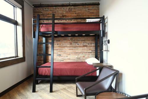 Hotel Crosby Lofts
