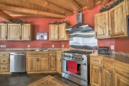Expansive Ruth Lake Home With Dock, Firepit And Beach!
