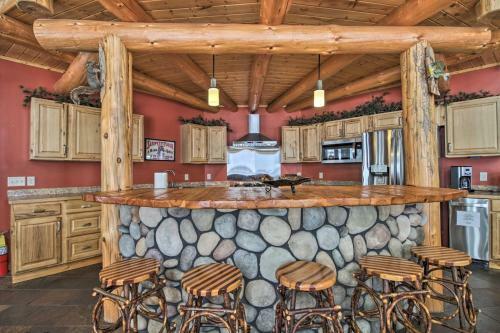 Expansive Ruth Lake Home With Dock, Firepit And Beach!