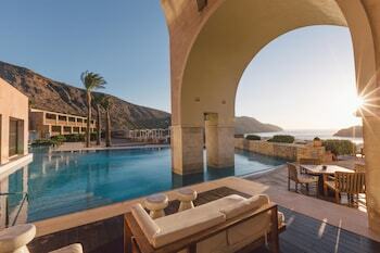 Hotel Blue Palace Resort And Spa