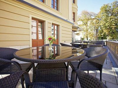 Gold Hotel Buda