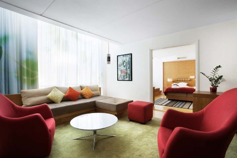 First Hotel G