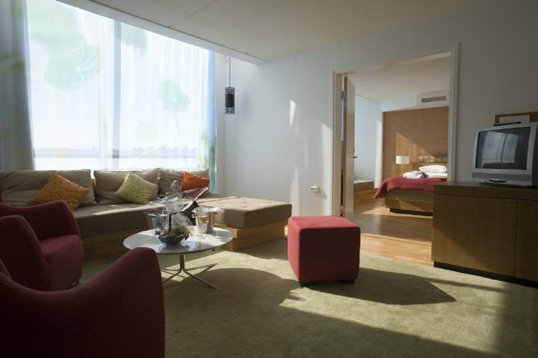First Hotel G