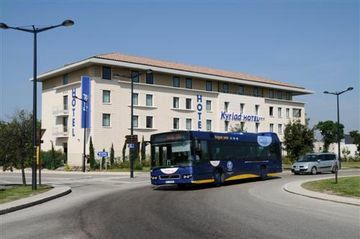 Hotel Kyriad Avignoncourtine Gare Tgv