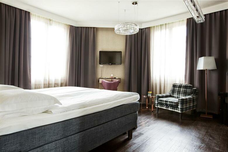 Hotel Elite Plaza