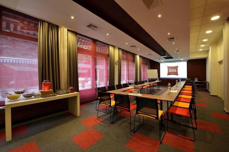Hotel Ibis Aero