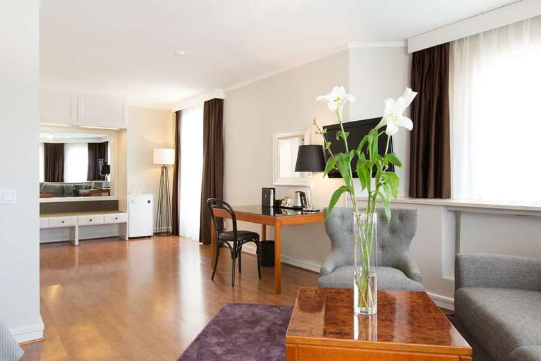 Hotel Elite Residens