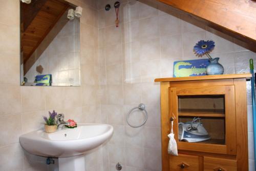 Apartamentos L�era De Baix