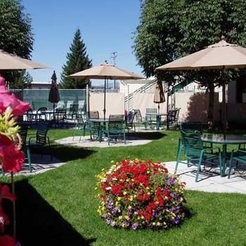 Hotel Broadway Inn Conference Center