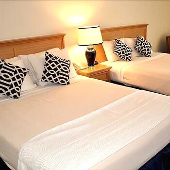 Hotel Broadway Inn Conference Center
