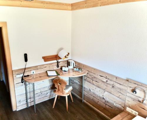 Hostal Landhotel Restaurant Jostalst�ble