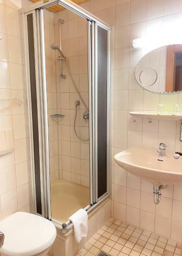 Hostal Landhotel Restaurant Jostalst�ble