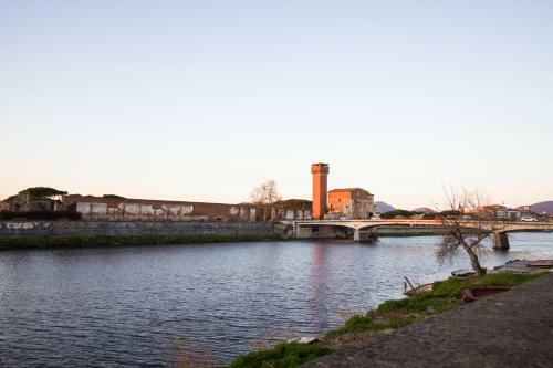 Pisa Riverside Apartment