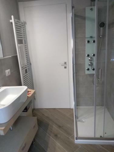 Hostal "tom & Jerry" Da Anna