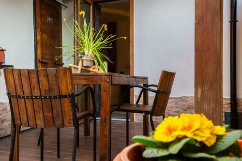 Hostal Suite Black And Wite
