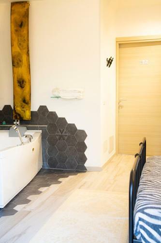 Hostal Suite Black And Wite