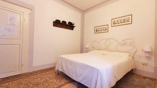 Hostal Relais Pacinotti Rooms