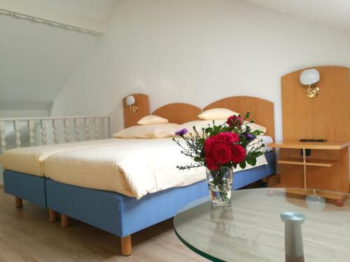 Hostal G�stehaus Schloss Abtsee