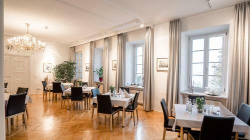Hostal G�stehaus Schloss Abtsee