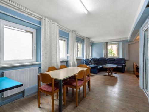 Authentic Apartment In Lehrberg Near Lehrberger Kappl