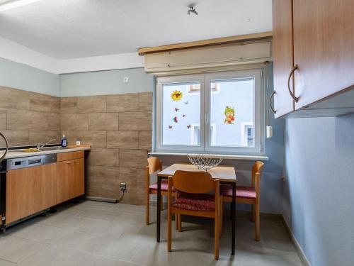 Authentic Apartment In Lehrberg Near Lehrberger Kappl