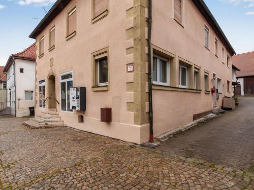 Authentic Apartment In Lehrberg Near Lehrberger Kappl