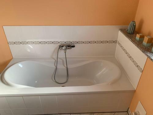 Apartamento Ferienwohnung Bl�tenstadt