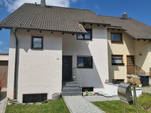 Apartamento Ferienwohnung Dinnebier
