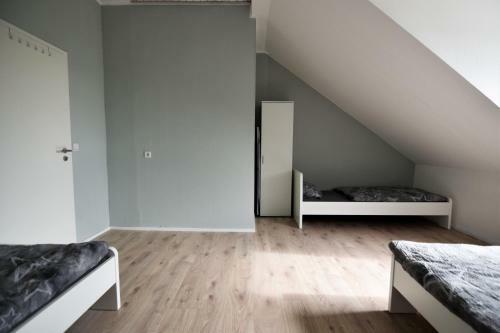 Workers Apartment Leverkusen
