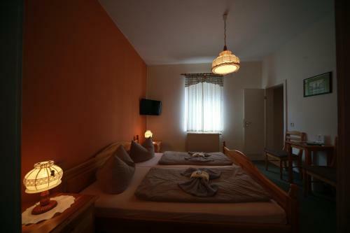 Hostal Lichtenhainer Wasserfall