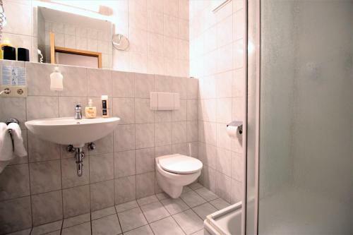 Ruhiges Doppelzimmer Im Hotel Ahornhof