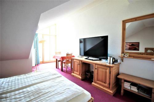Ruhiges Doppelzimmer Im Hotel Ahornhof